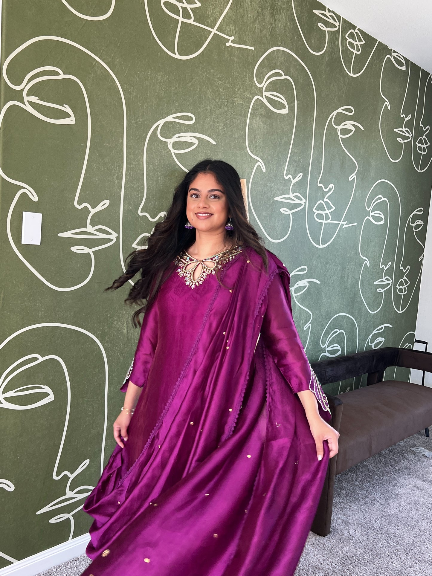 MEDIUM 2 Piece Outfit