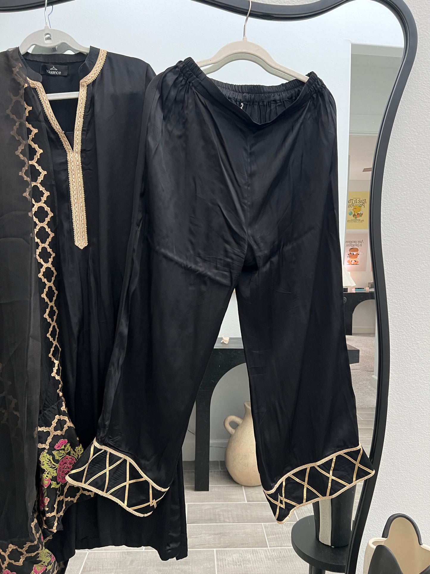 MEDIUM 3 Piece Kurta Pajama