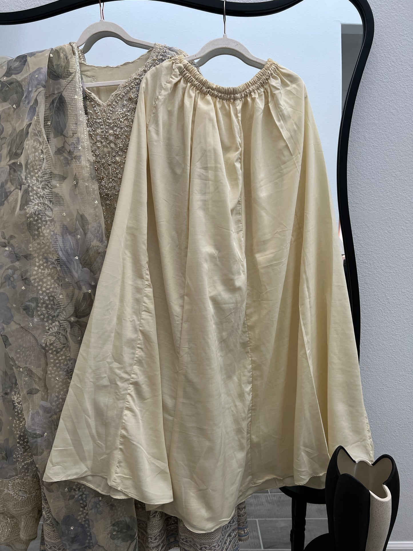 MEDIUM 3 Piece Formal