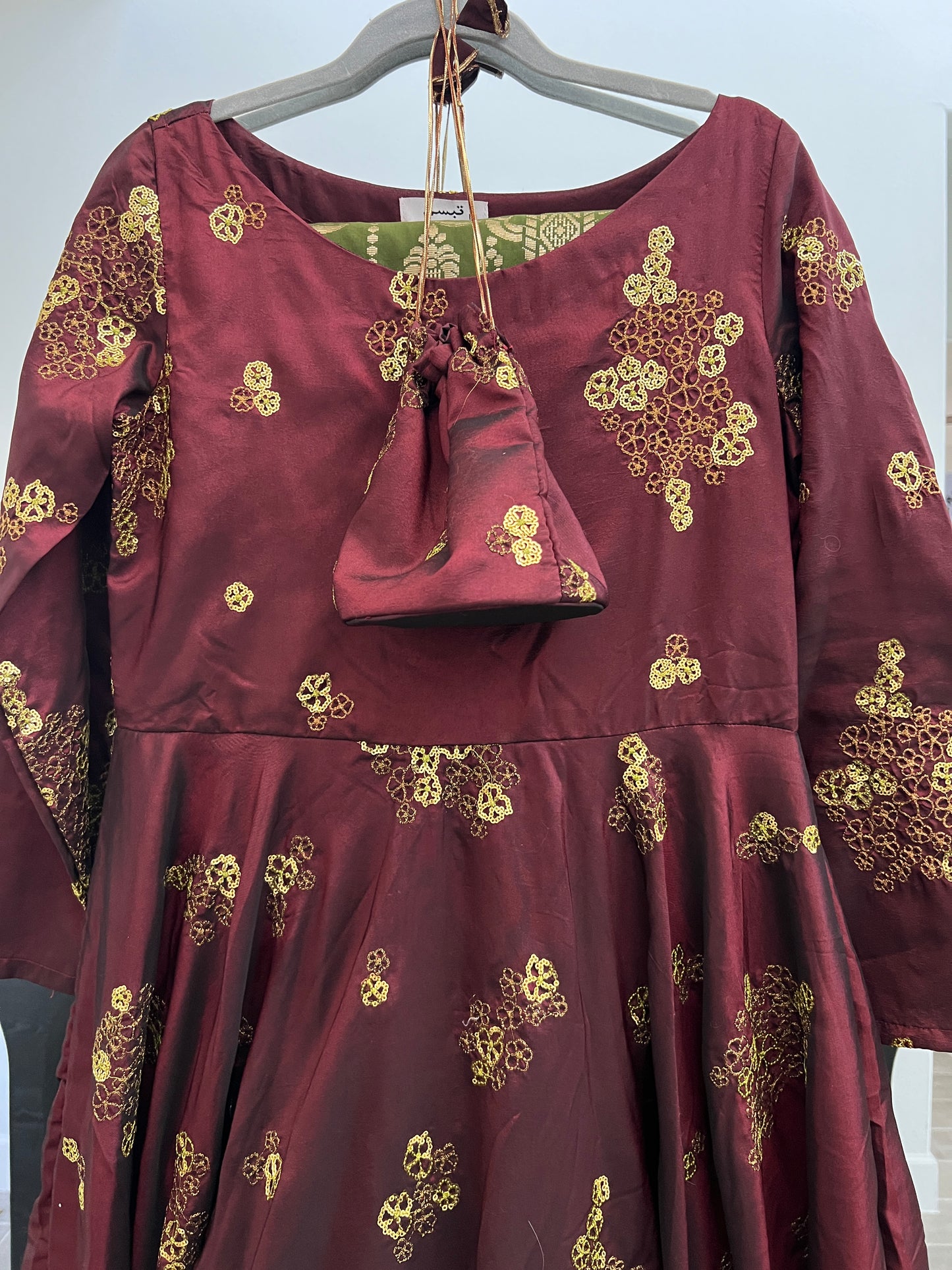 MEDIUM 3 Piece Formal