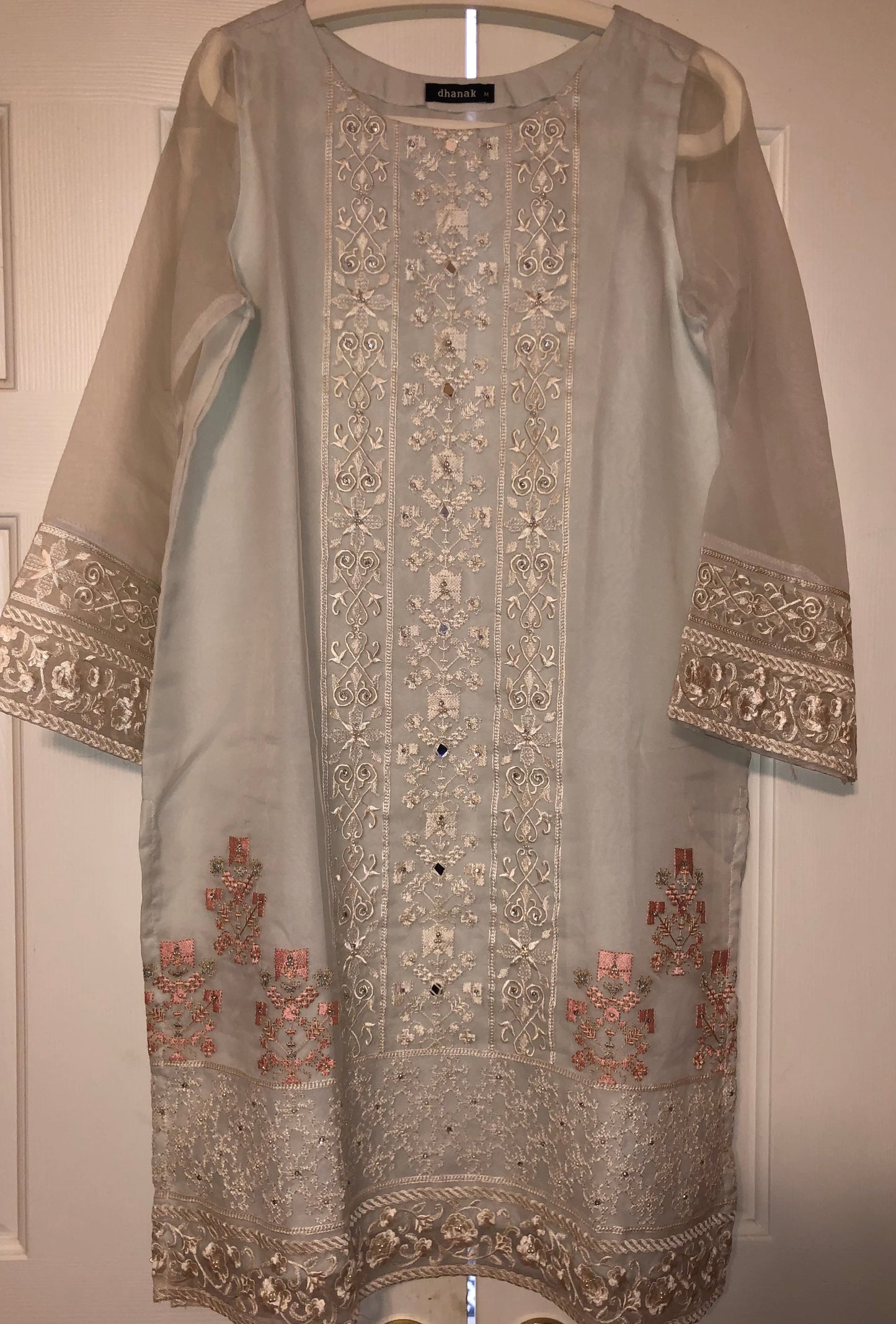 Dhanak Kurti