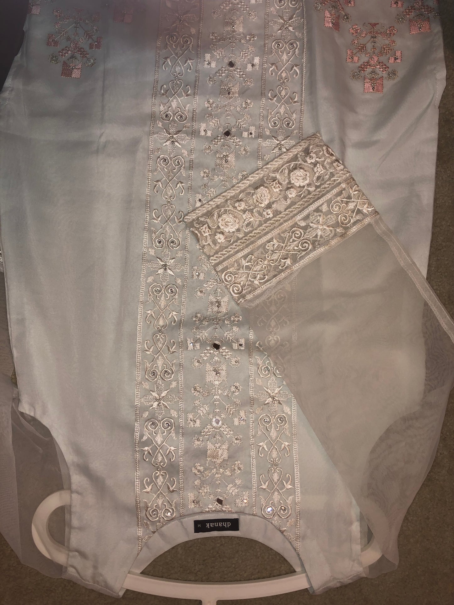 Dhanak Kurti