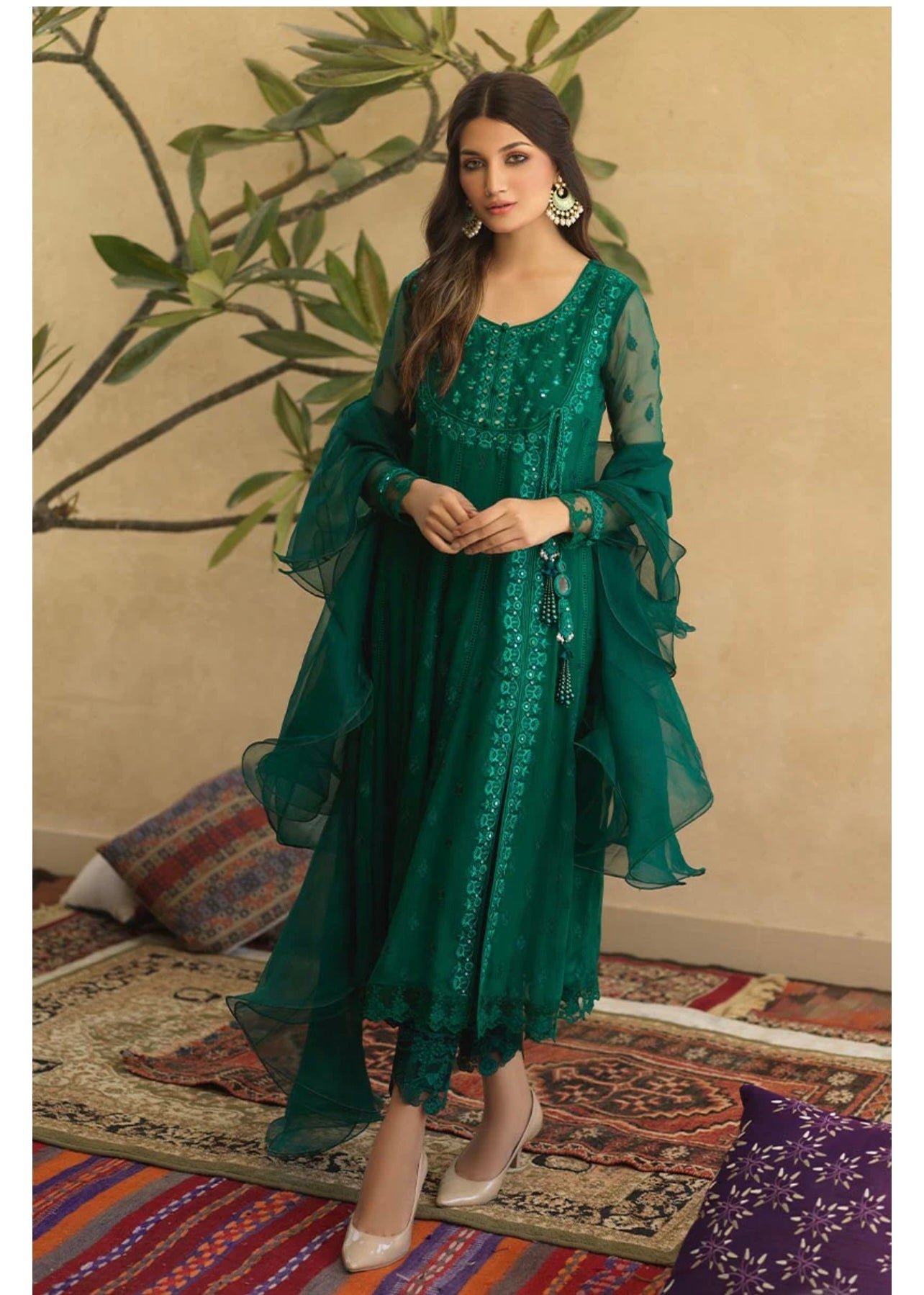 Emerald Green Anarkali by Pakistani designer Sana Abbas