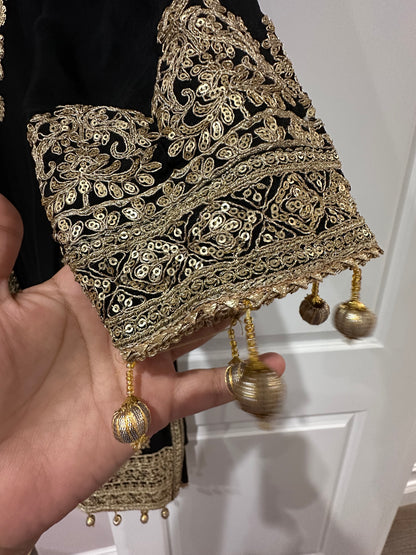 Gold And Black Shalwaar Kameez